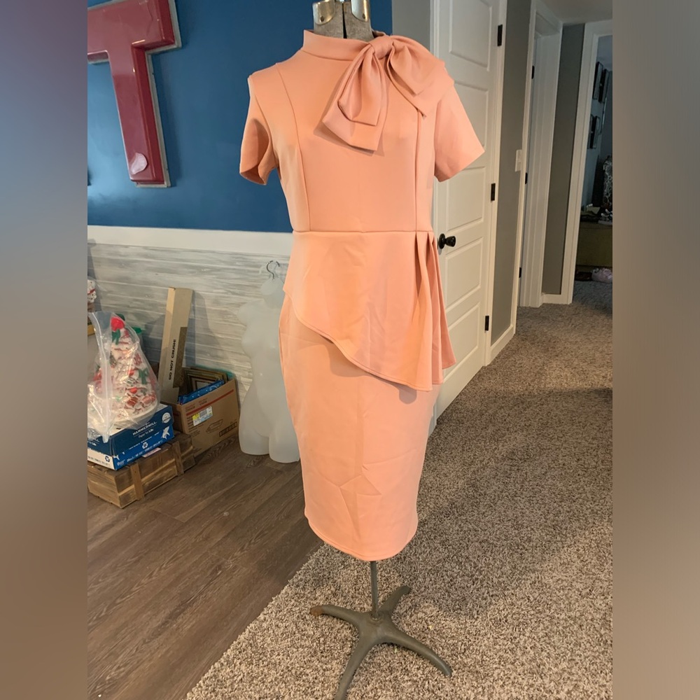 Jackie O Style sheath dress 60’s retro clean beauty size Lg